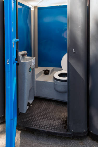 Best Luxury portable toilet rental  in Barnesville, MN
